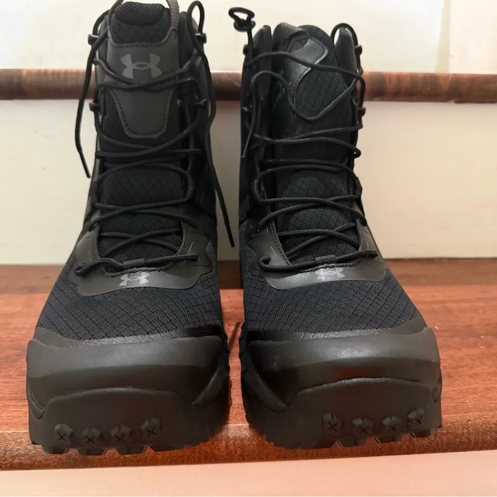 NWT Size 12 Regular Under Armour Micro G. Valsetz